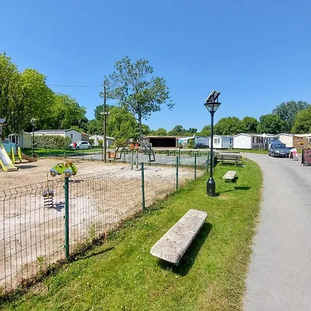 Stunning Stacaravan 3*