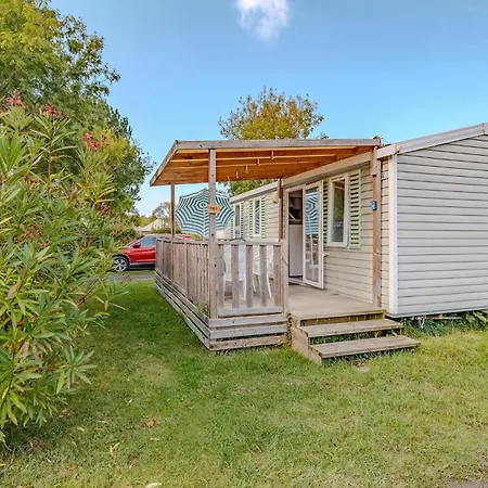 Stunning Stacaravan 3*